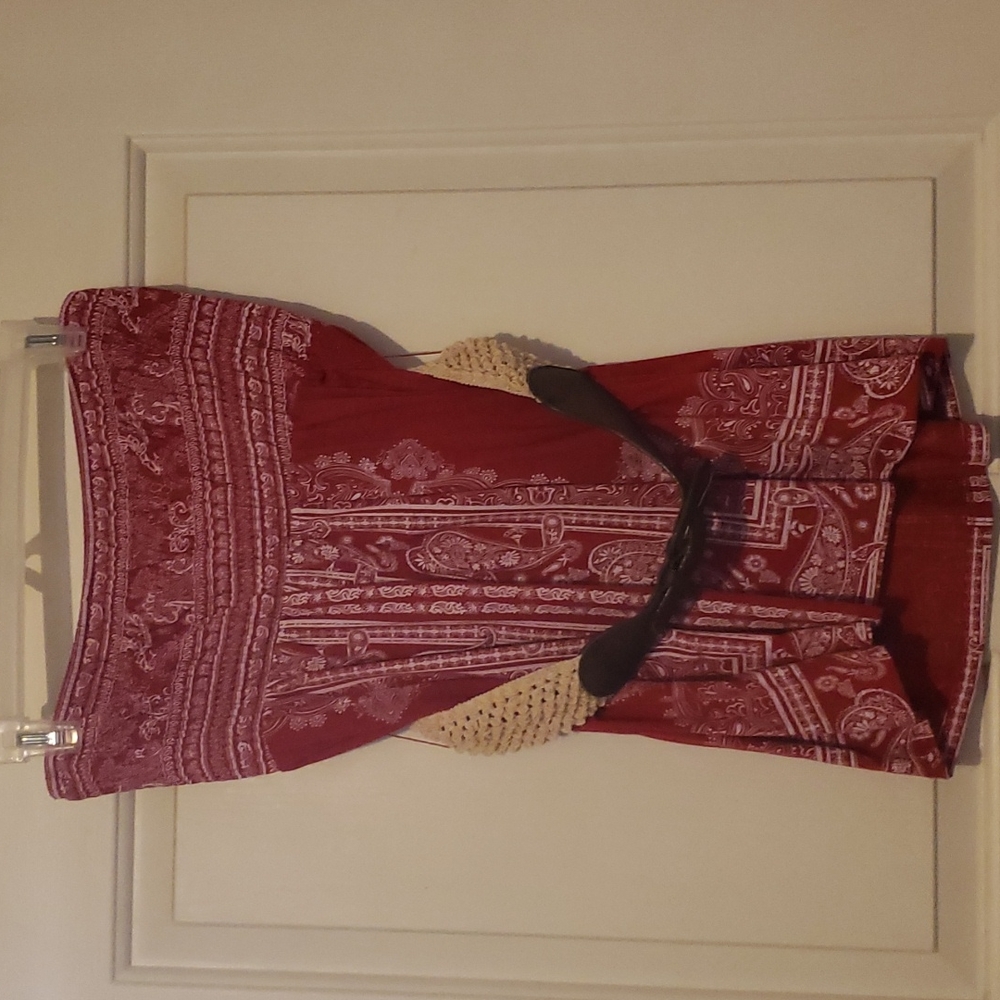 NWT Juniors Red and White tube top with belt